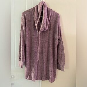 Motherhood Oversized lighter sweatshirt with‎ loose hood Size Large